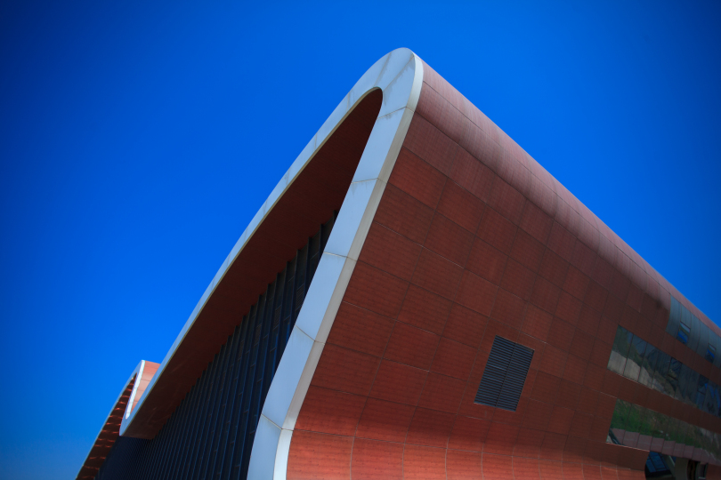 東營市黃河三角洲農高區(qū)現(xiàn)代農業(yè)孵化廳 仿木紋鋁單板3 東營市黃河三角洲農高區(qū)現(xiàn)代農業(yè)孵化廳 仿木紋鋁單板3